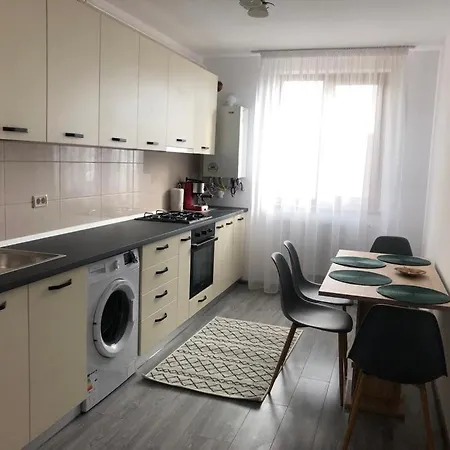 Ilinca-Zgatia Apartment Piatra Neamt Exterior photo